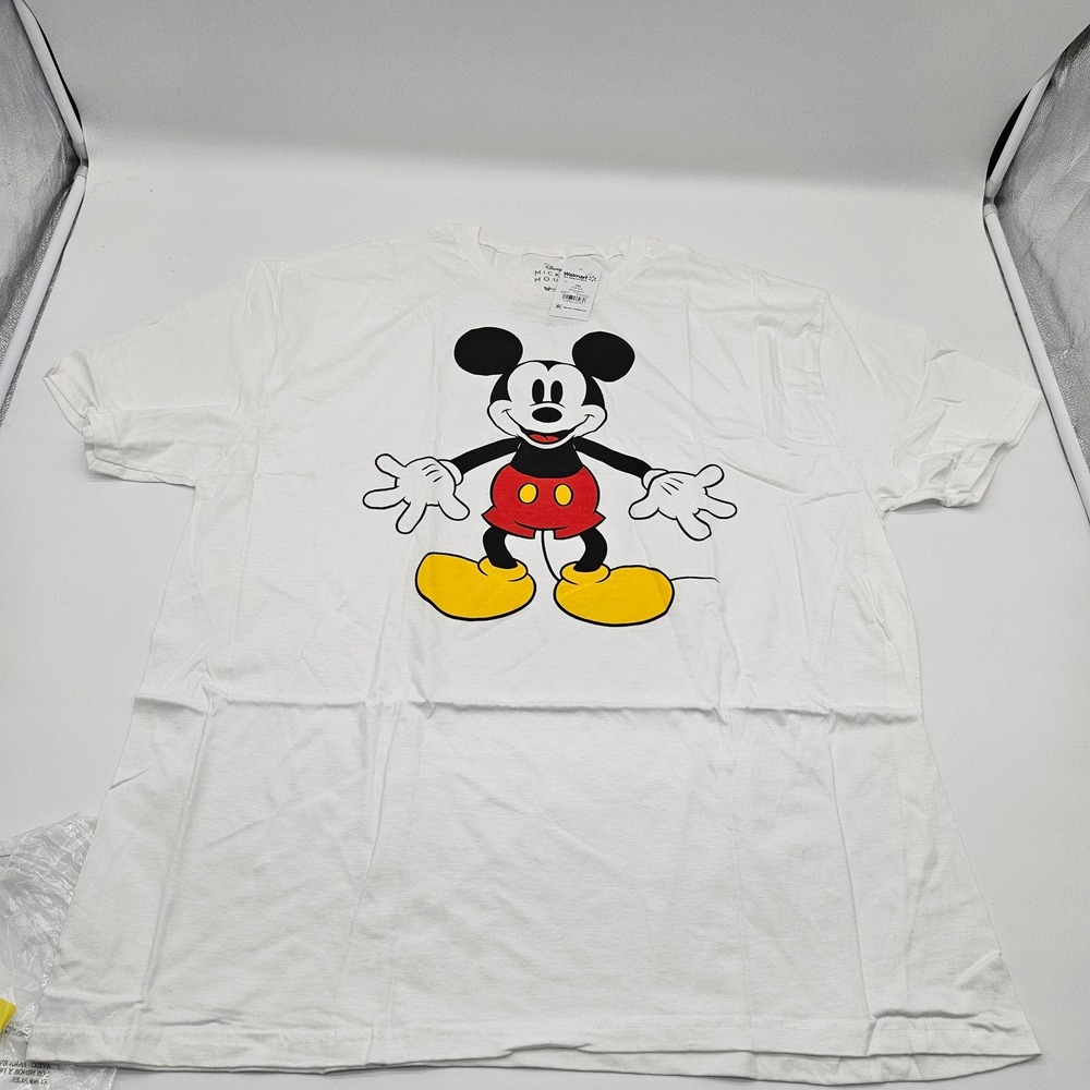 Disney Mickey Mouse T Shirt White 2X Large Walmart Exclusive‎ Short Sleeve